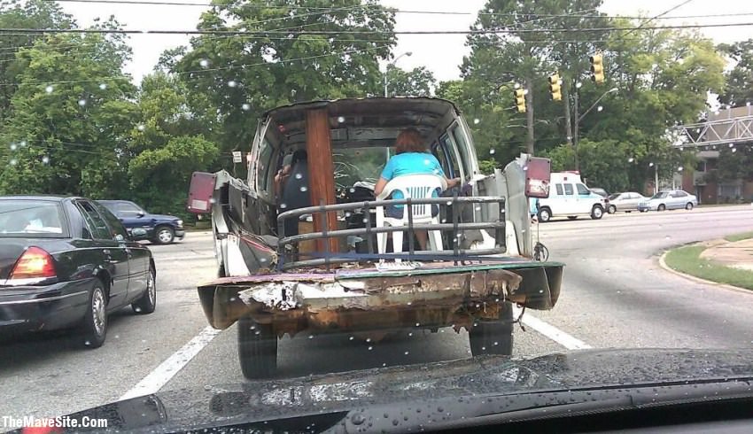 RedneckPickup.jpg
