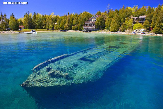 LakeHuronShipwreck.jpg