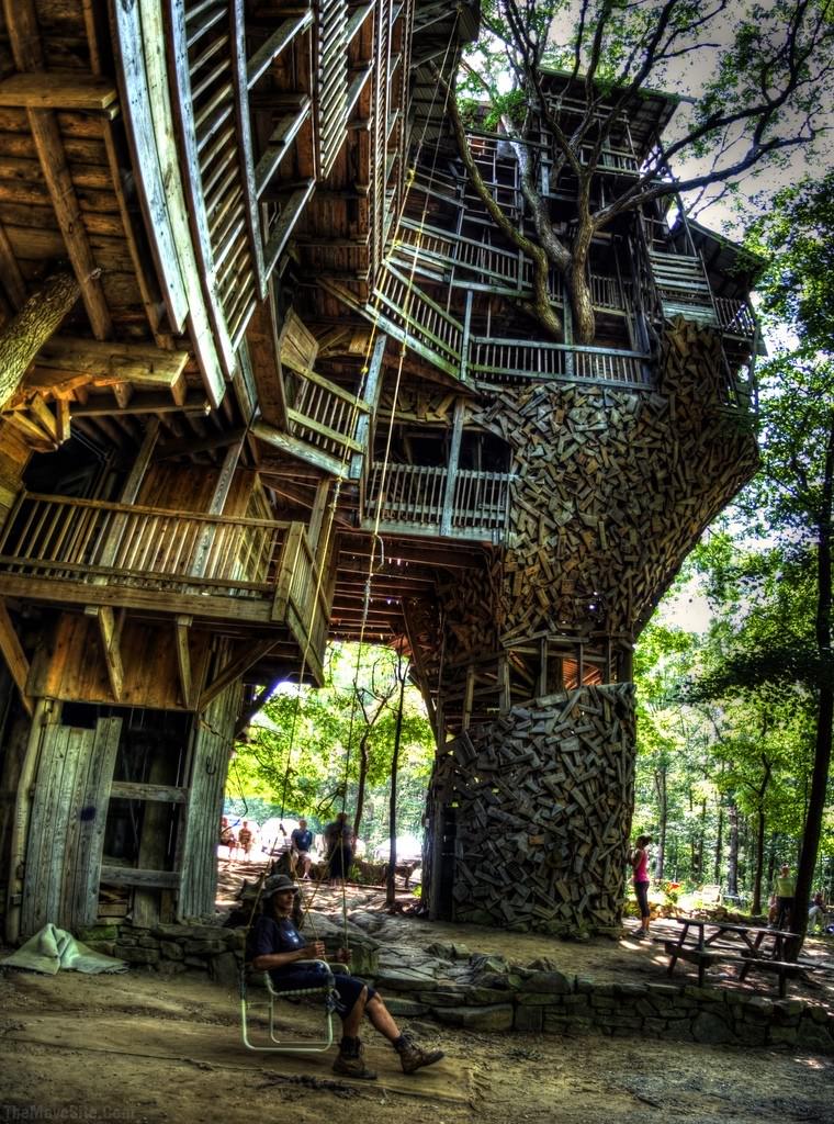 EpicTreeHouse.jpg