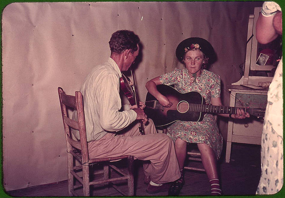 color014.jpg