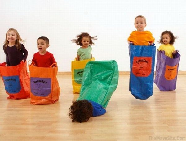 5OutOf6ChildrenLikeSackRaces.jpg