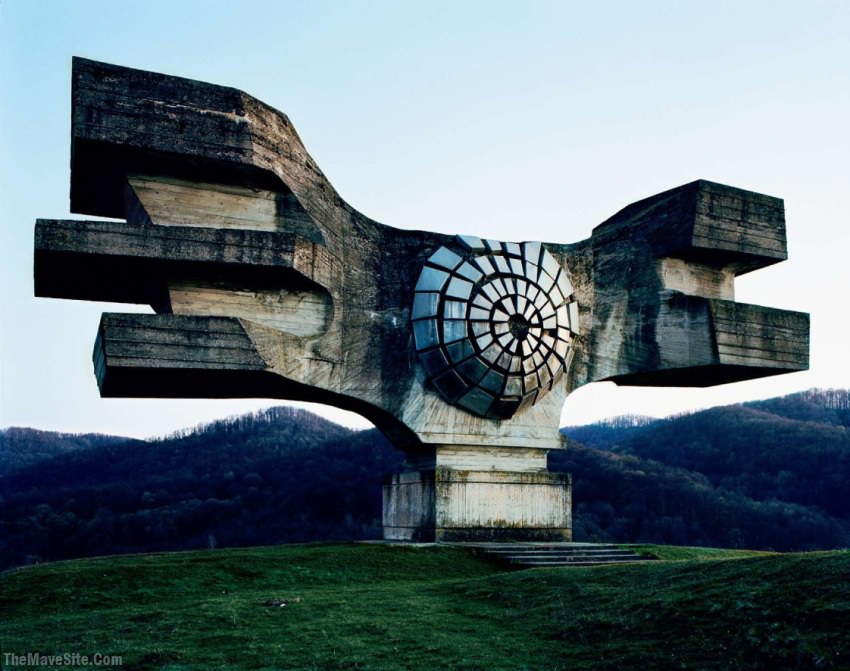 AbandonedYugoslovianWarMonument.jpg