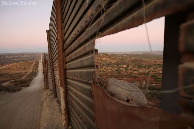 US-MexicoBorder%20(15).jpg