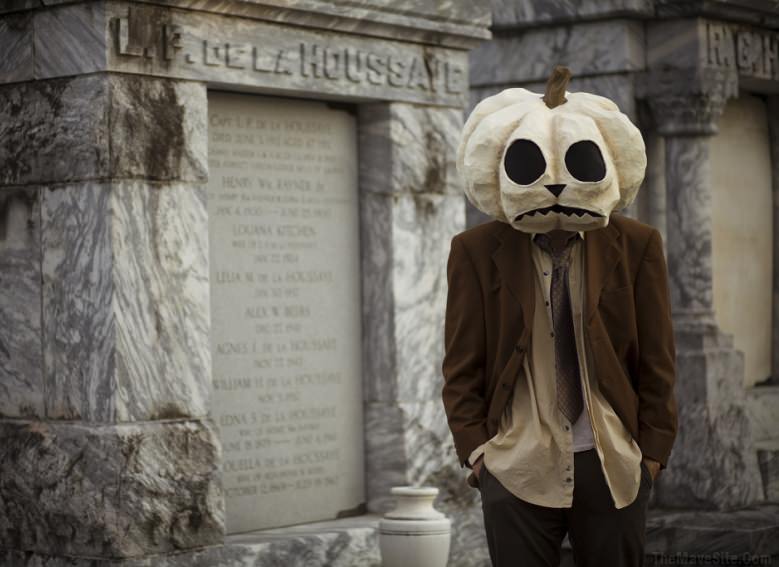 HalloweenMask.jpg