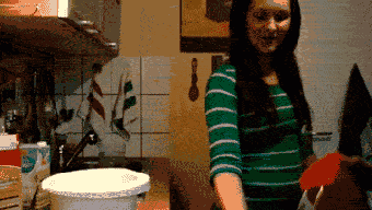 6jIQedT.gif