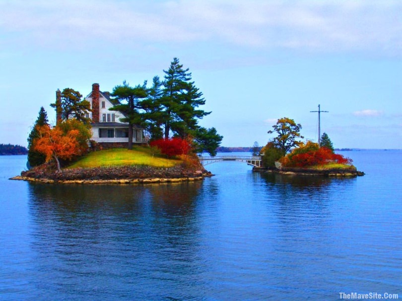 HouseIsland.jpg