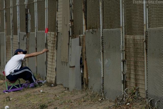 US-MexicoBorder%20(9).jpg