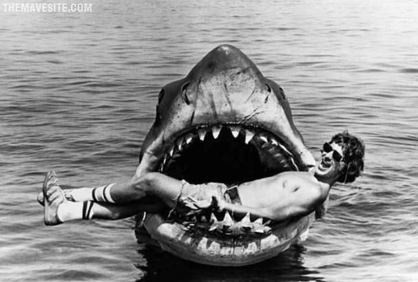 StevenSpielbergHangingOutOnTheSetOfJaws.jpg