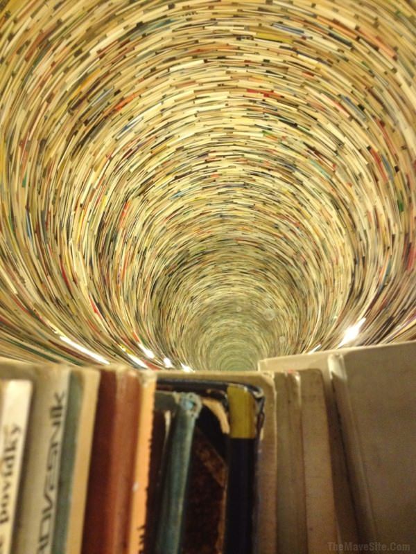 JustAnEndlessPitOfBooksInPragueNationalLibrary..jpg