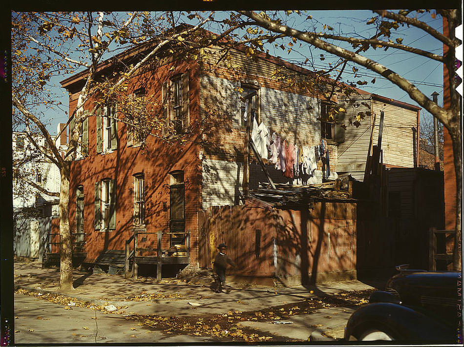 color044.jpg