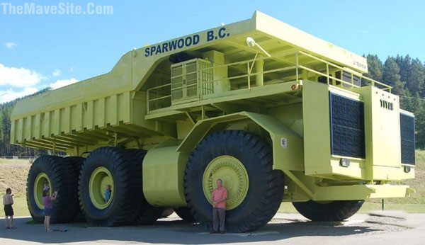 WorldsBiggestTruck%20(2).jpg