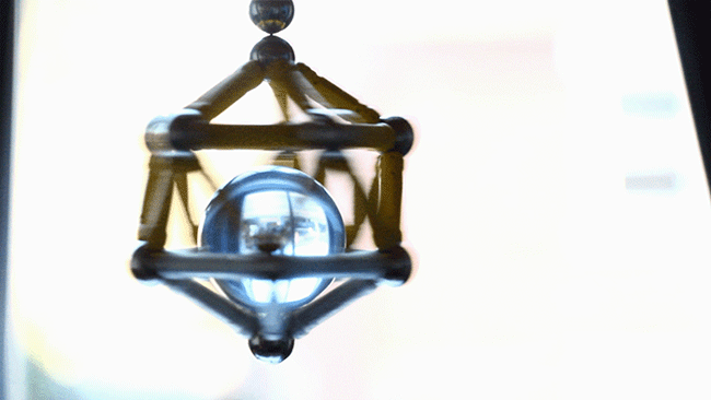 e9EcHV1.gif