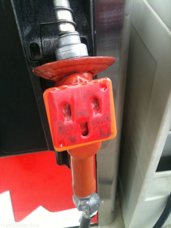 HappyGasNozzleIsHappy.jpg