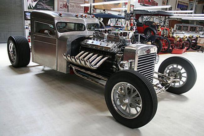 JayLenoGarage%20(7).png