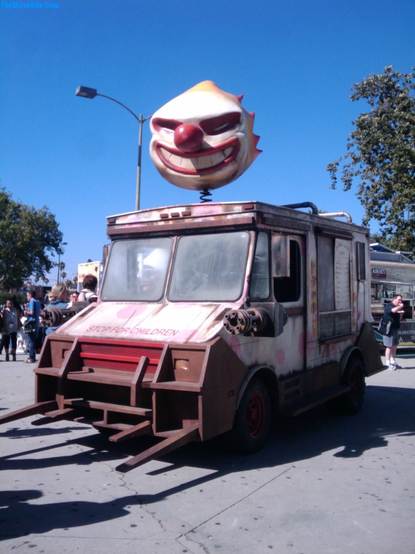 IceCreamAnyone.jpg