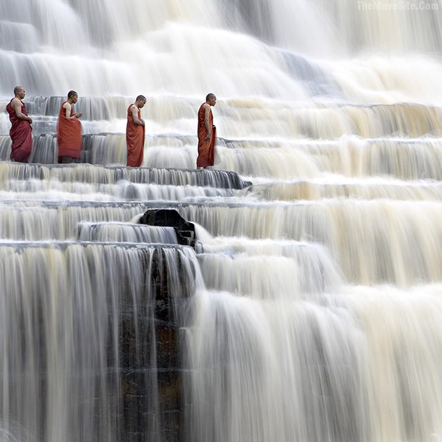 Pongua%20Falls,Vietnam.jpg