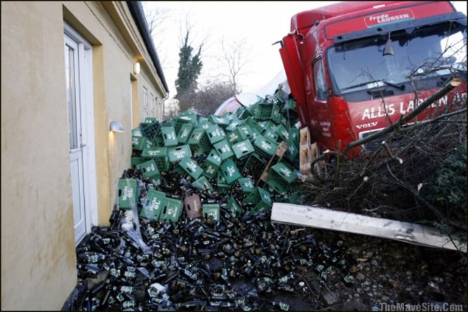 Carlsberg,WeDeliver.jpg