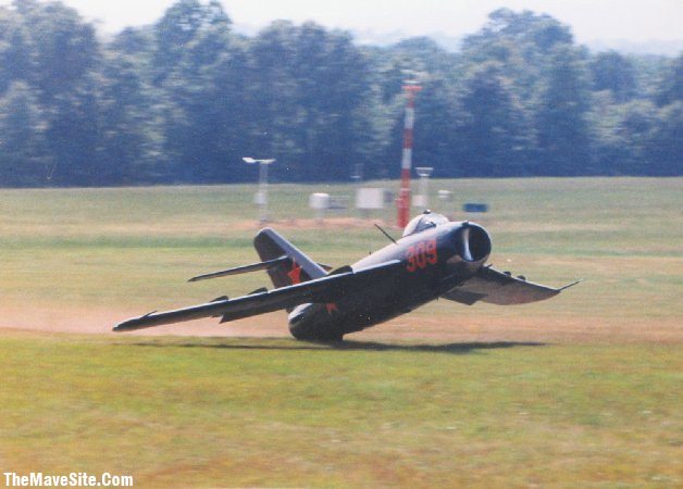 WorldRecordLowFlying.jpg