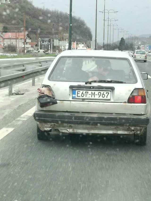 r42yVRR.jpg