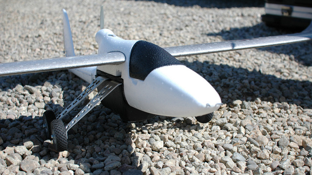 louis_uav_by_terrapan_labs-4f43fe6-intro-thumb-640xauto-30500.jpg